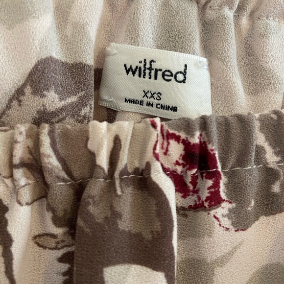 Aritzia Wilfred - off the shoulder top size xxs - Picture 2 of 2